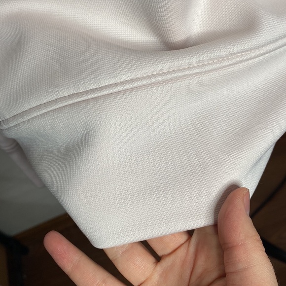 Under Armour loose fit fleece lined hoodie with plush logo pale pink and white L - Picture 12 of 16